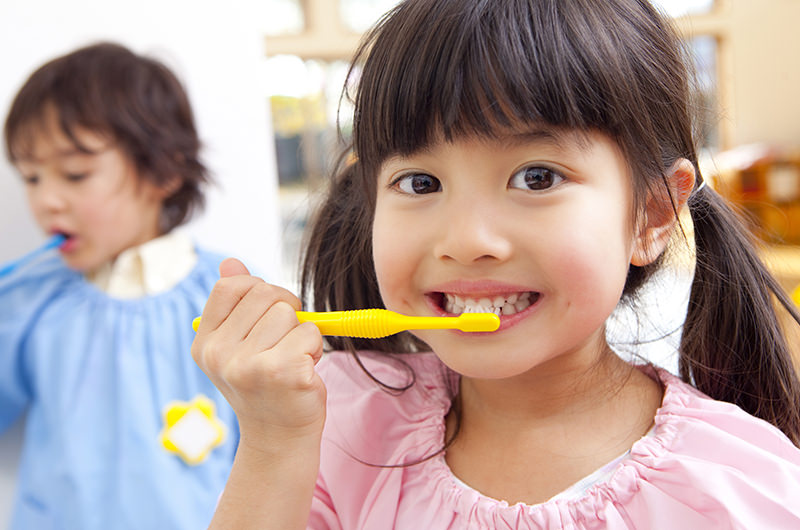 上手なブラッシングはお子さまの歯を守ります